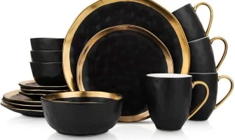 سرویس غذاخوری ایرانی یا خارجی