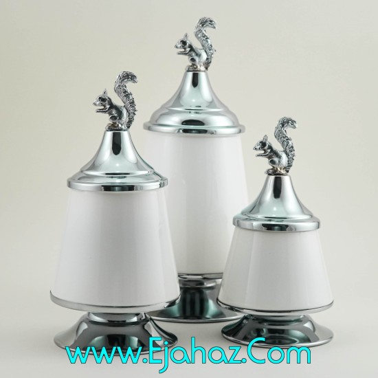 کندی پذیرایی سه سایز هرمی سفید سیلور کندی پذیرایی سه سایز هرمی سفید سیلور